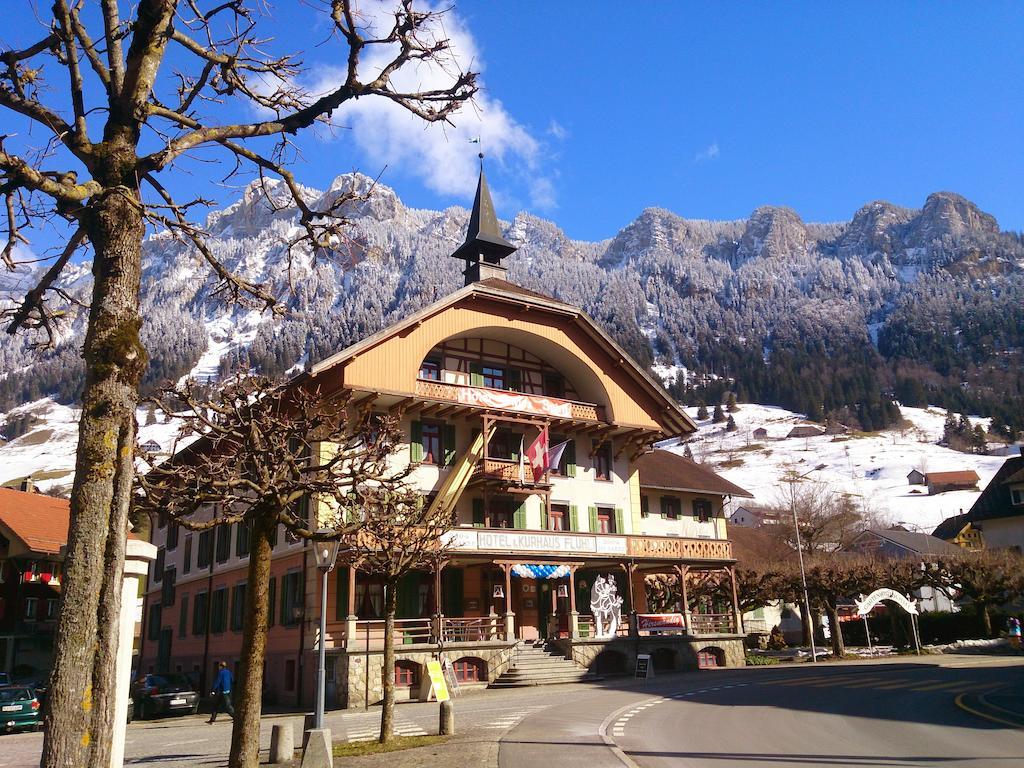 Hotel Kurhaus Fluehli ภายนอก รูปภาพ